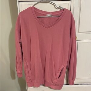 Zenana Outfitters Salmon sweatshirt